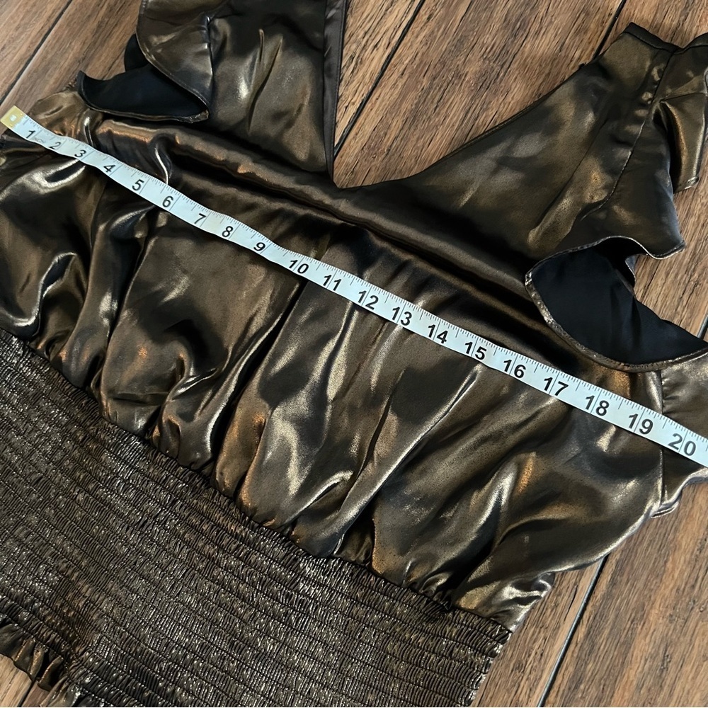 Nine West Metallic Brown Smocked Hem Ruffle Top Sleeveless Large Party Glam Chic - Picture 8 of 9